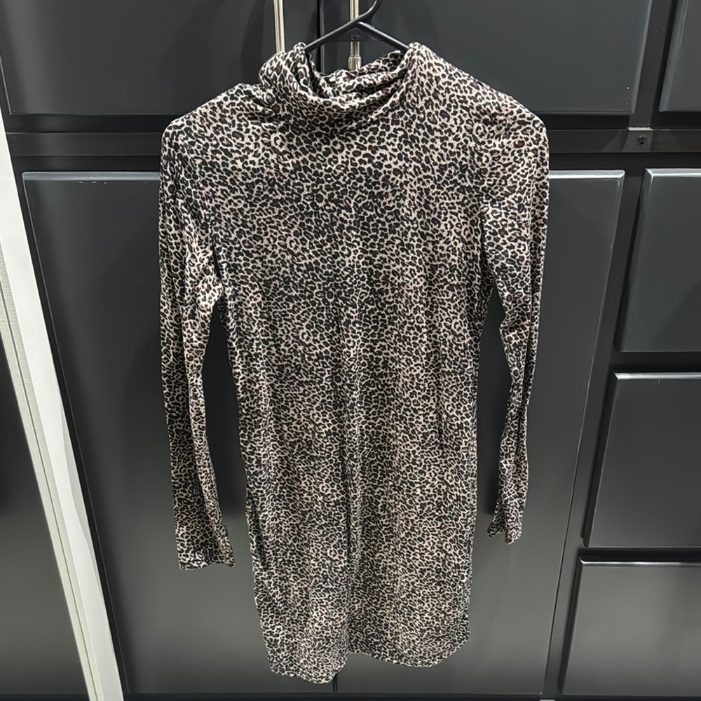 SHEIN Animal Print Long Sleeve Dress